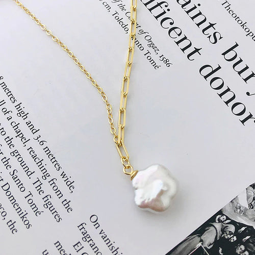 Gold Chain with Sakura Formed Pearl Pendant